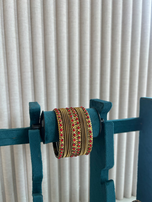 Crimson bangle set