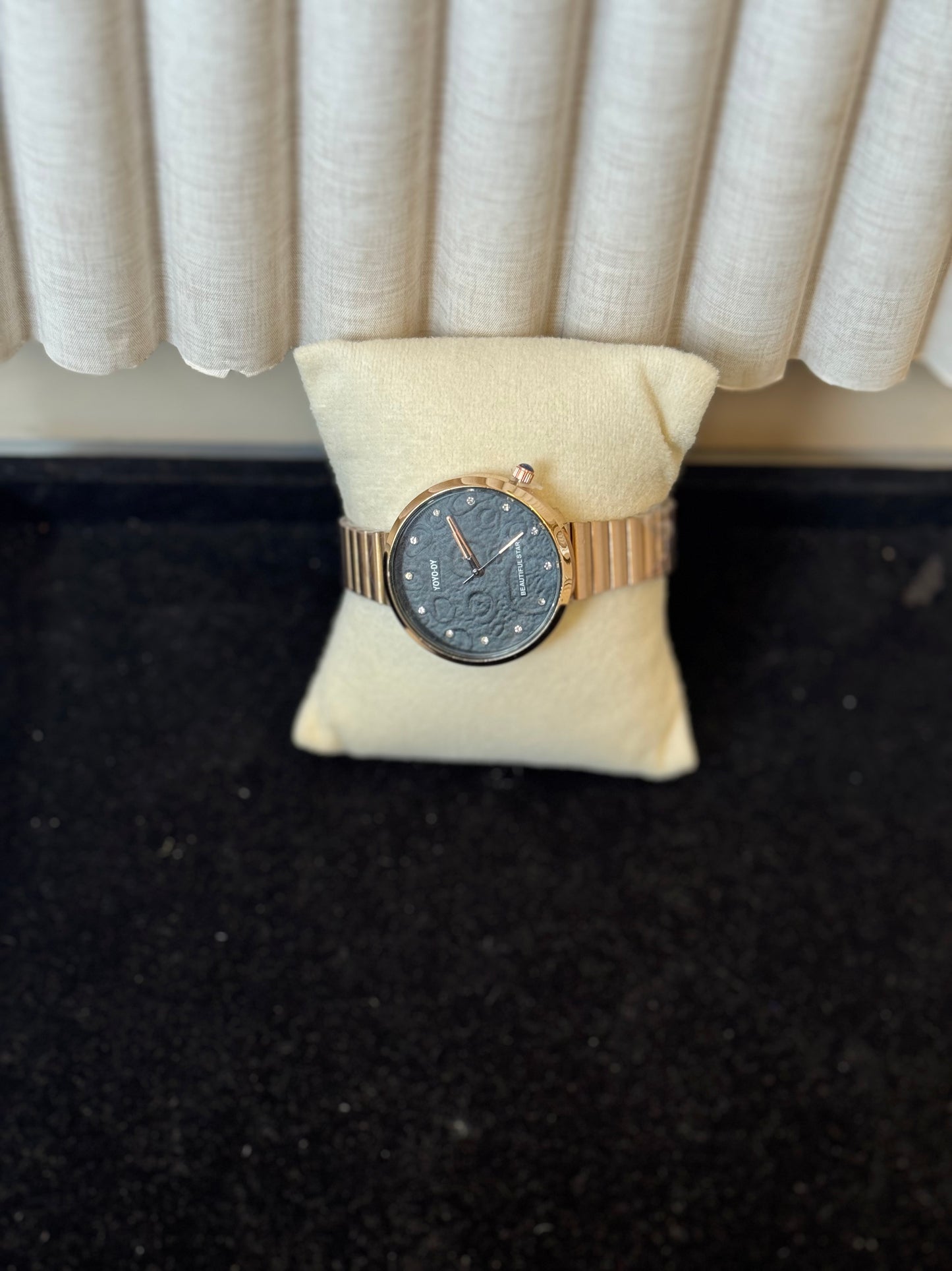 Yoyo.dy watch