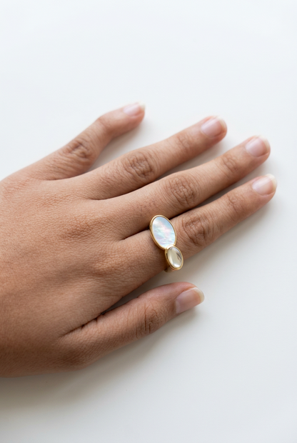 Royal spark ring