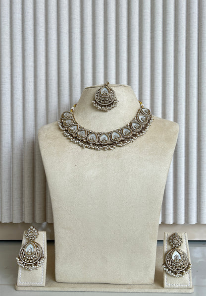 M1 Rental Jewellery