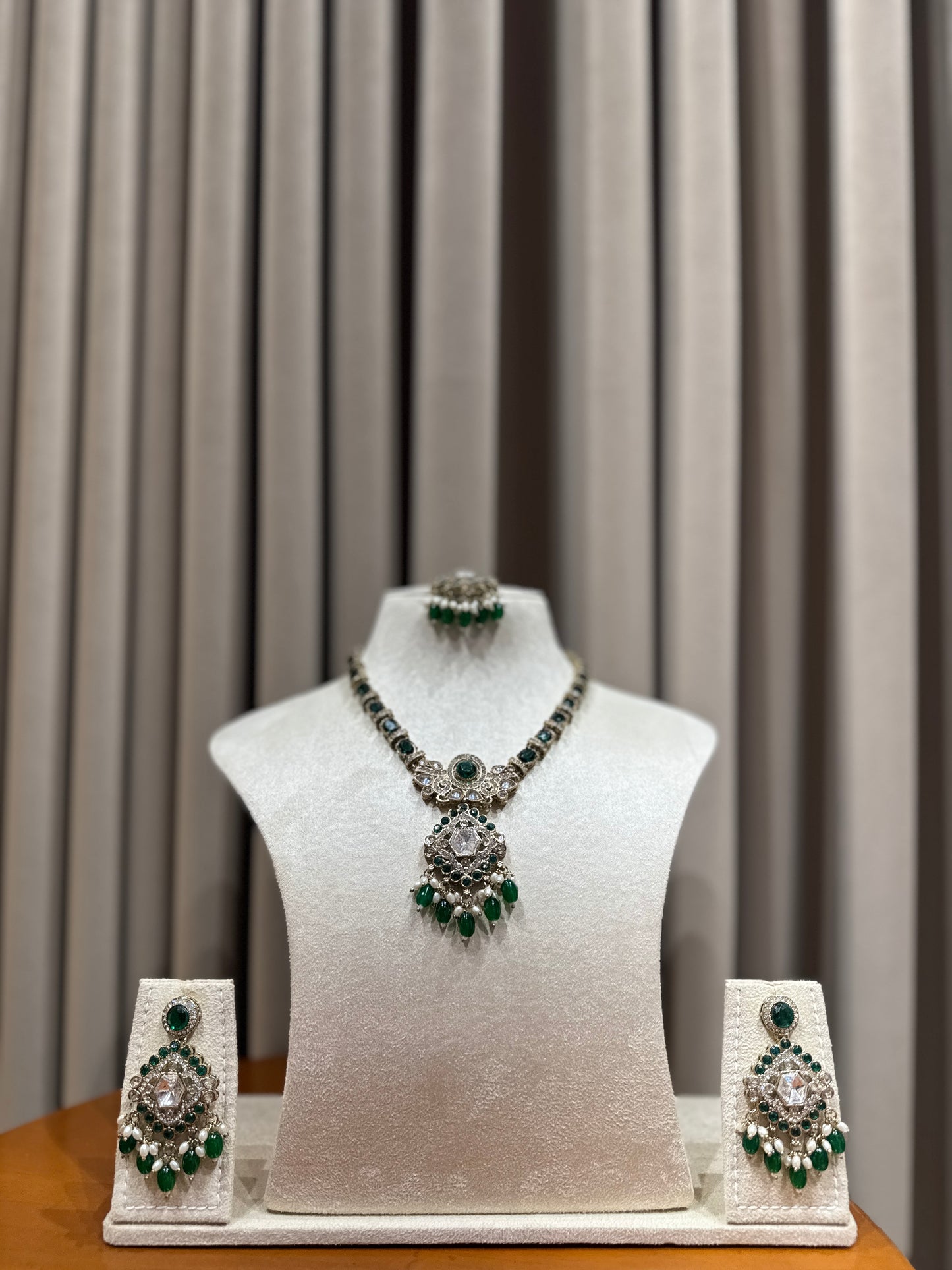 Rental jewellery