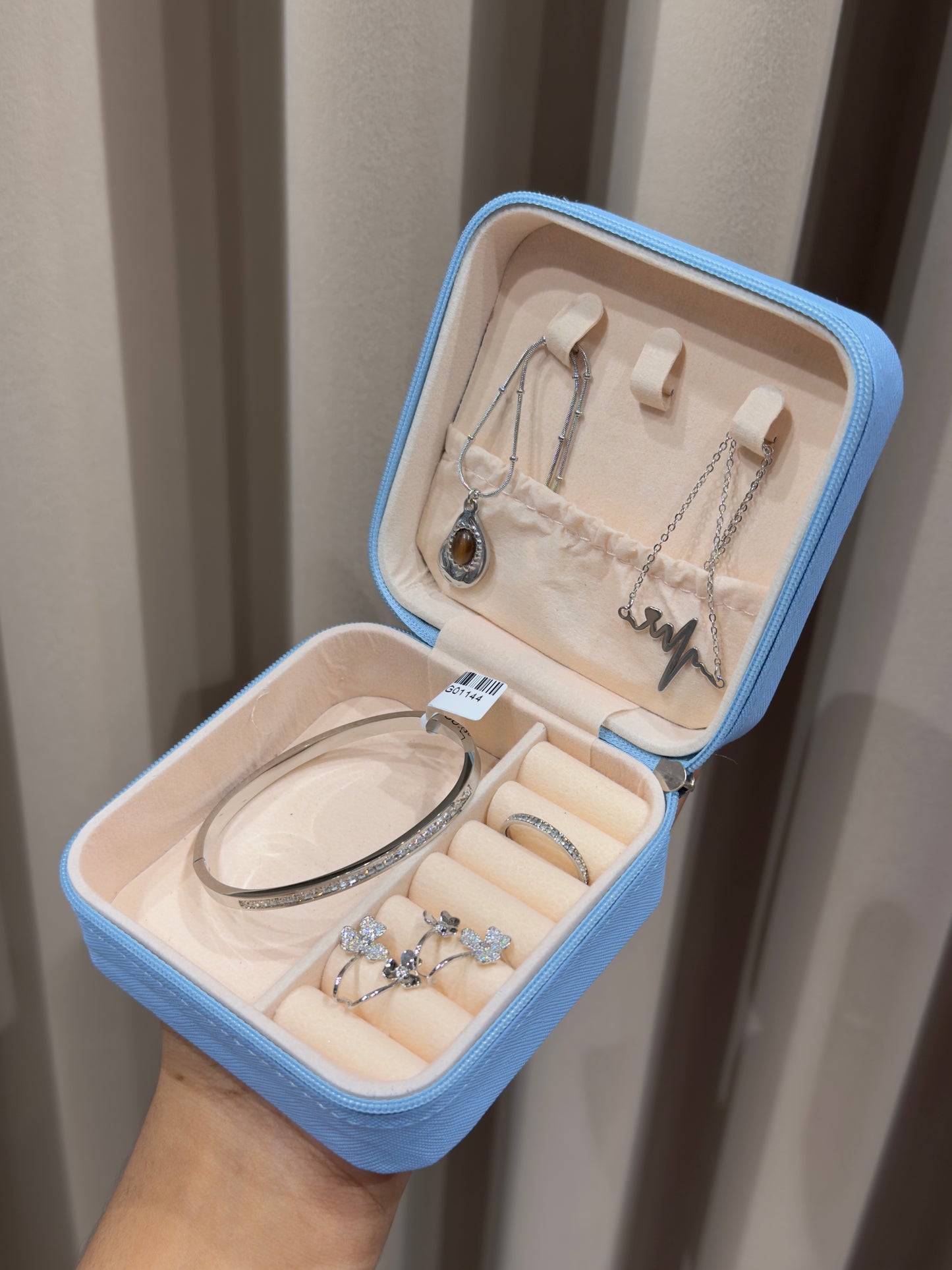Gift box
