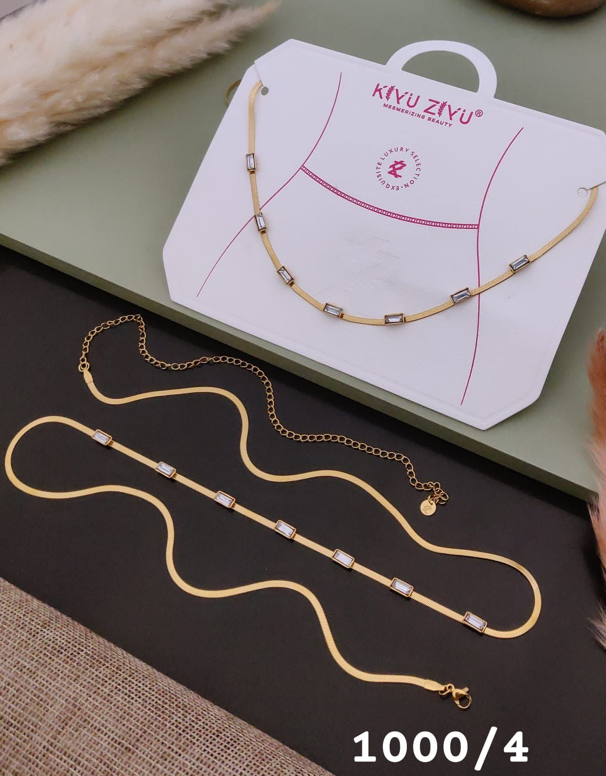 Hip chain