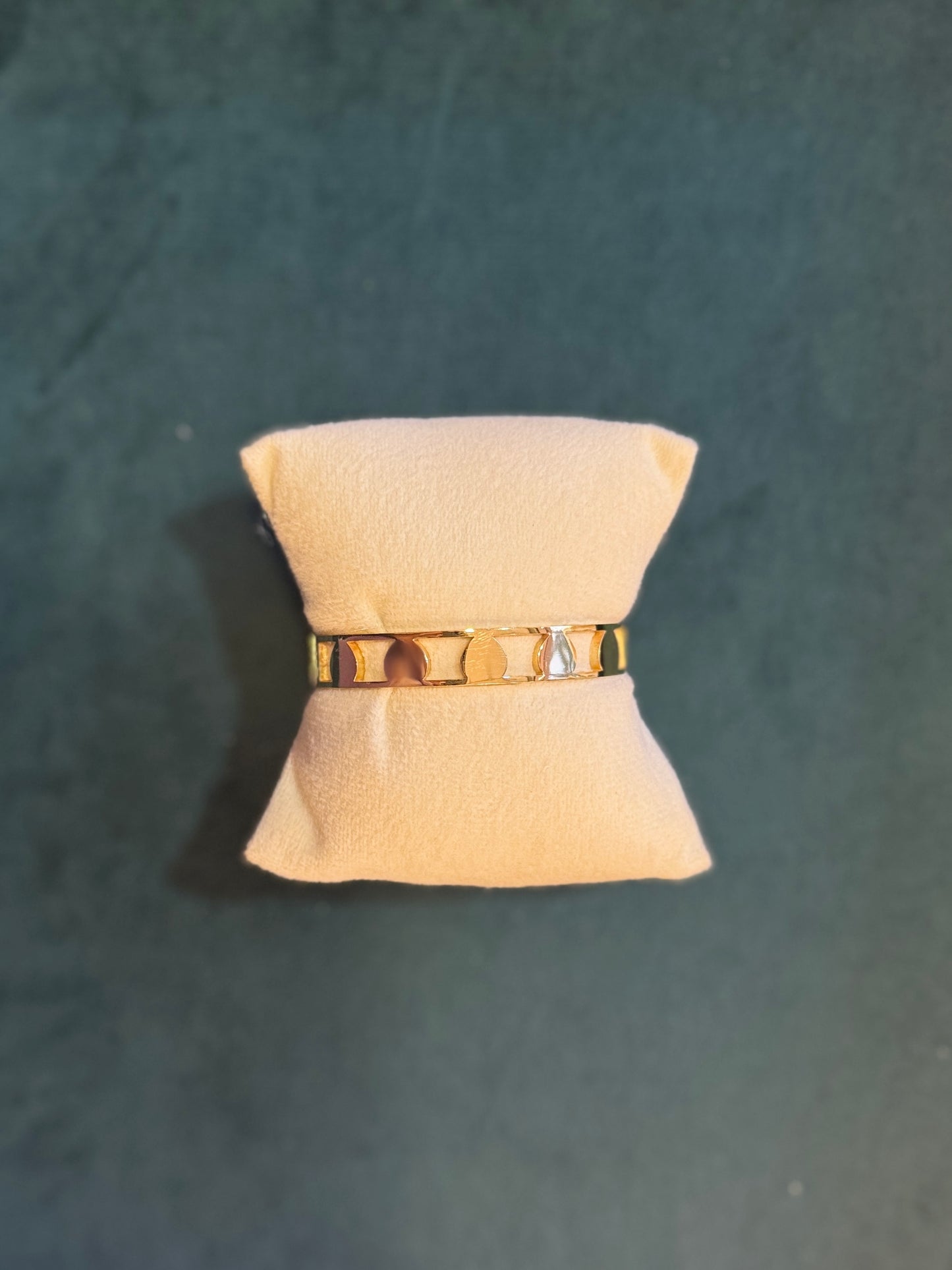 Baby size bangle