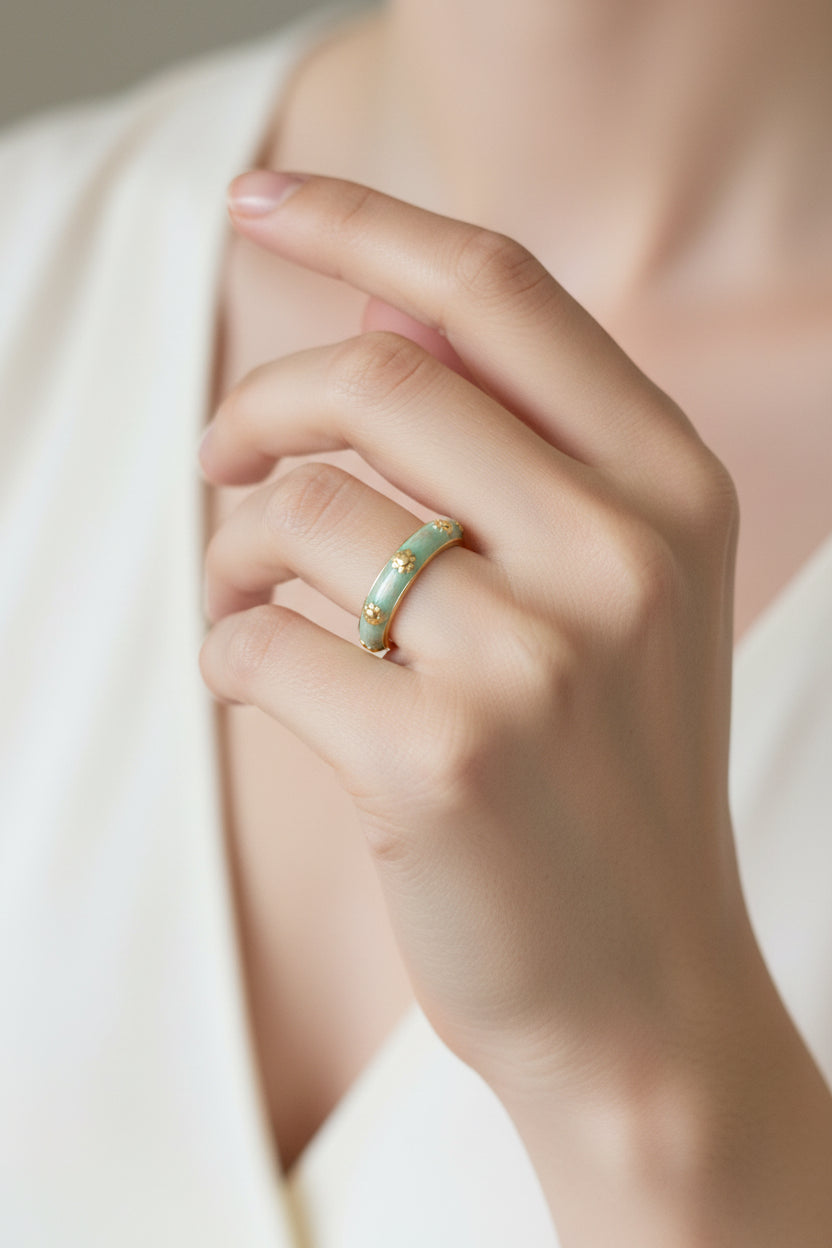 Royal rayer ring