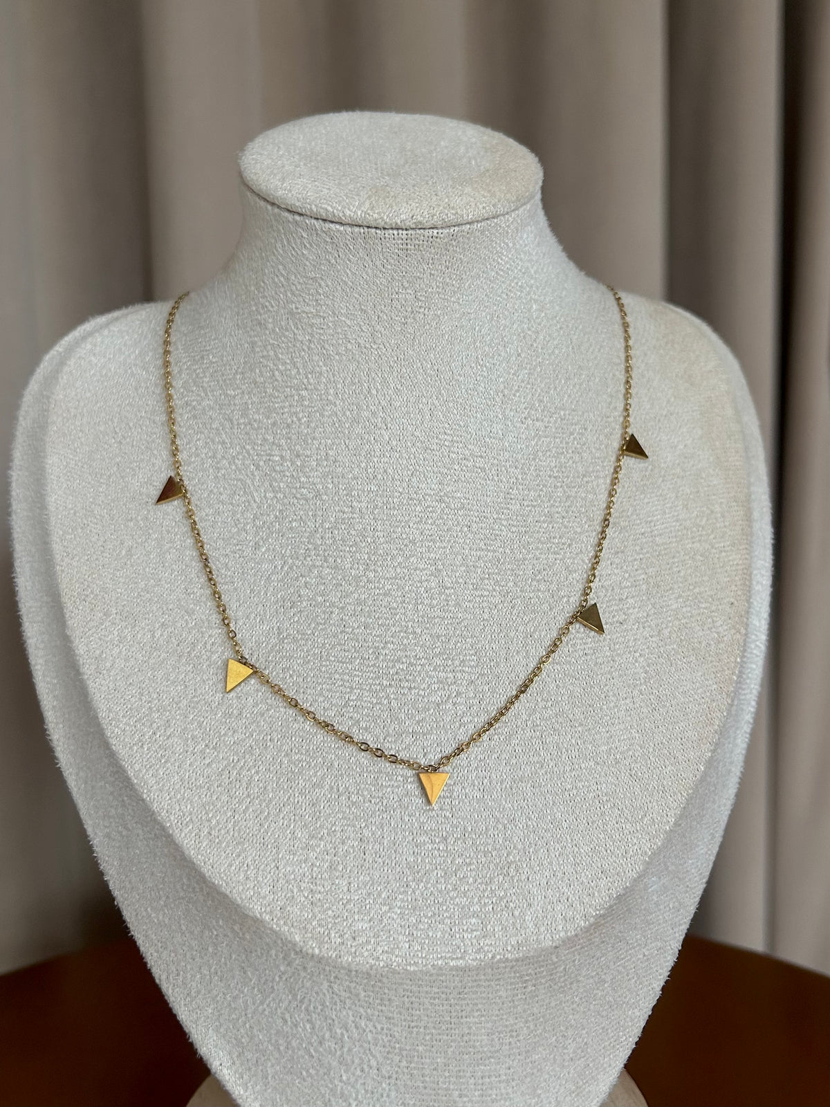 Charm Gold necklace