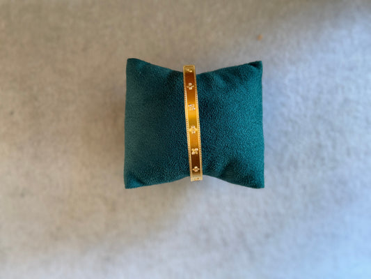 Petal Cuff Gold