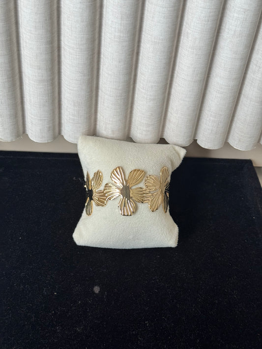 Flower cuff bangle