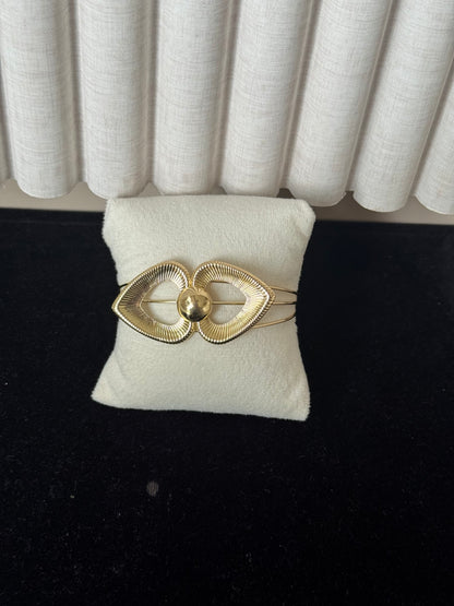 Cuff bangle