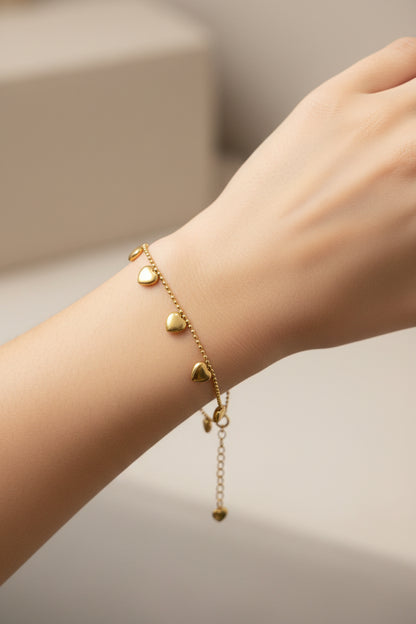 Love charm bracelet
