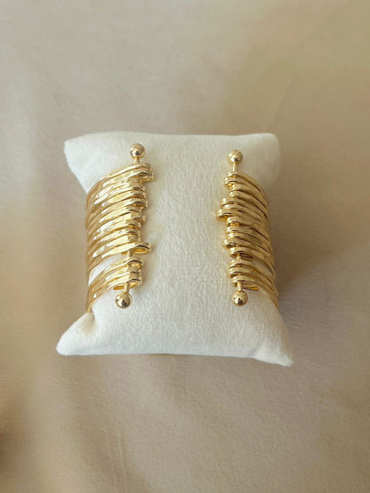 Cuff bangle
