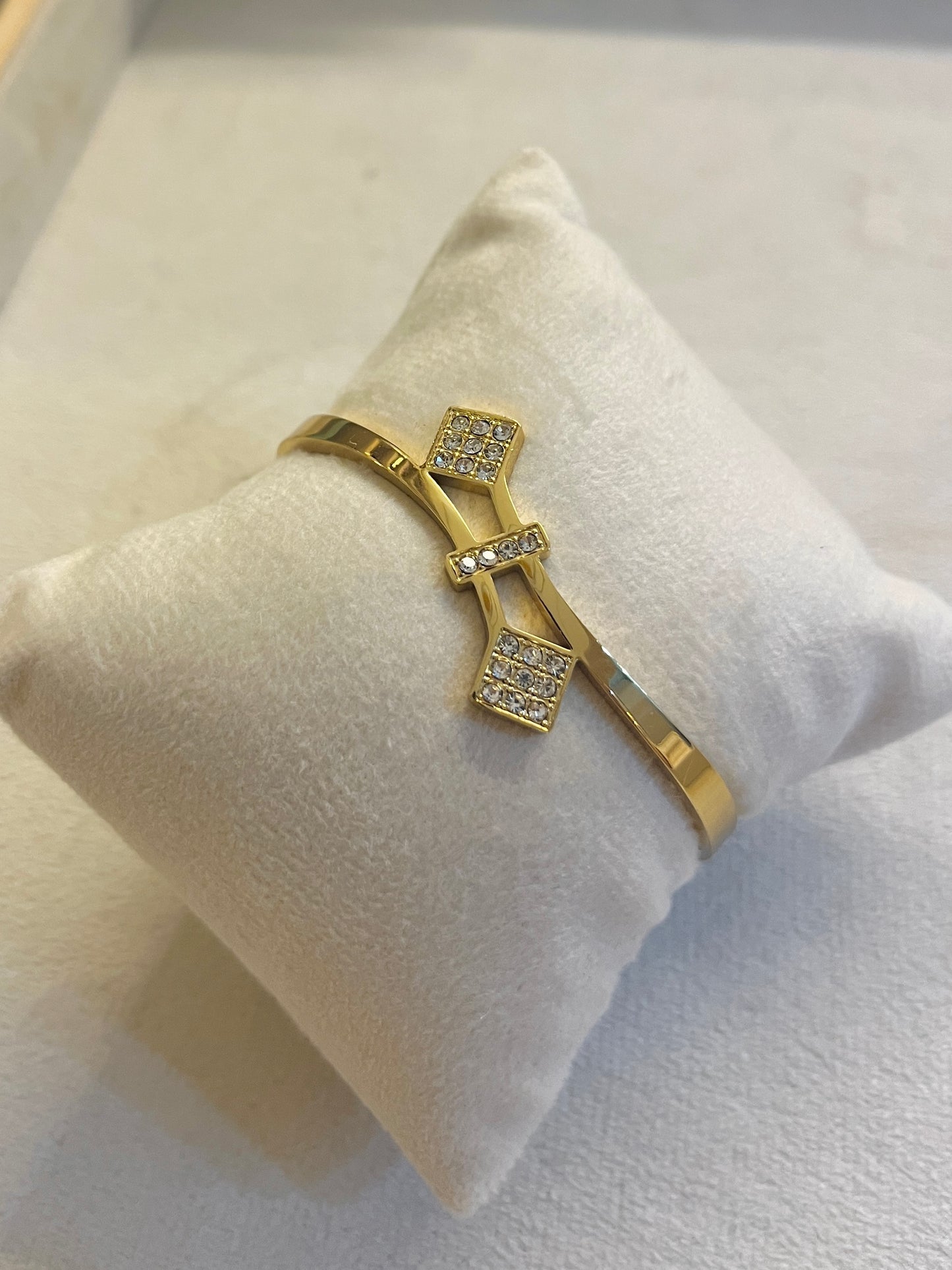 Hayya Gold Bangle Adult size