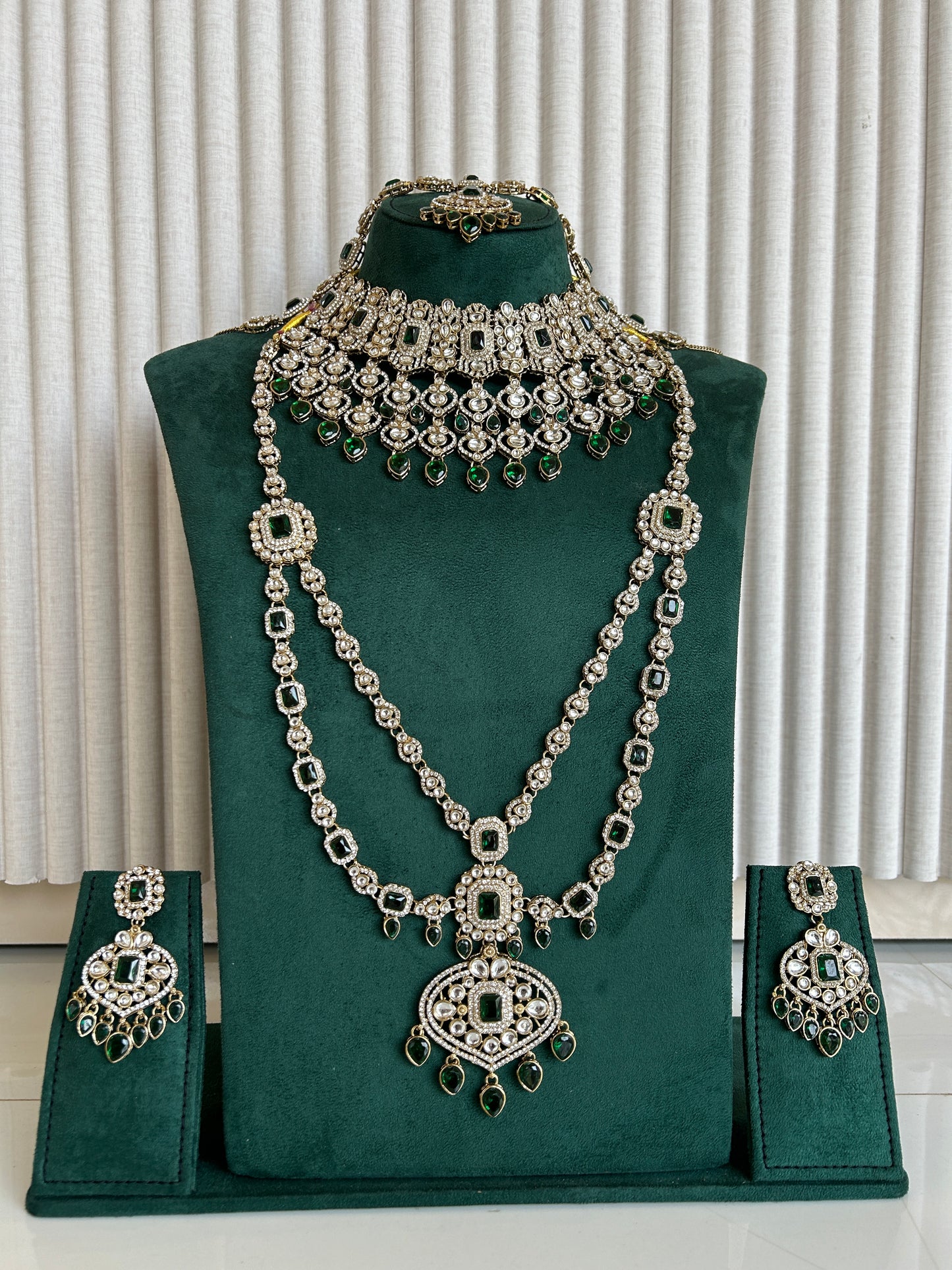 M7 Rental Jewellery