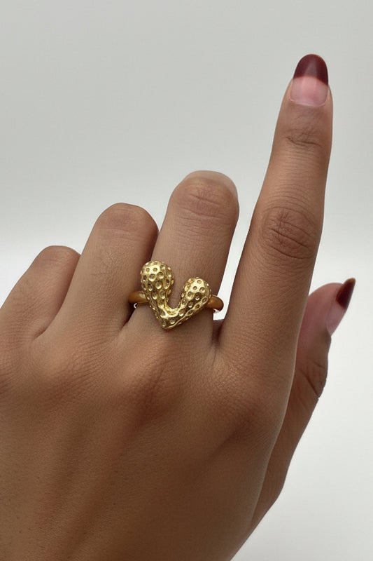 Heart ring