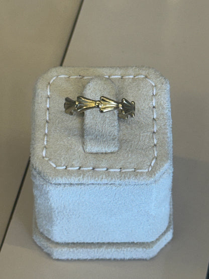 Luna ring