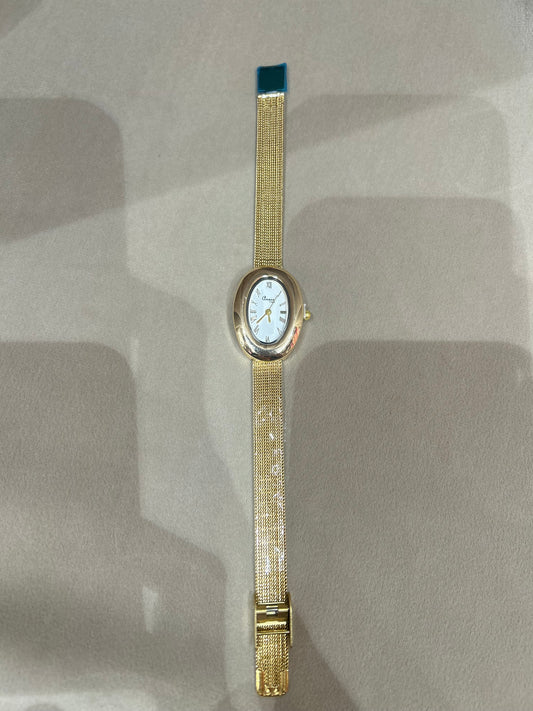 Luxe houre watch