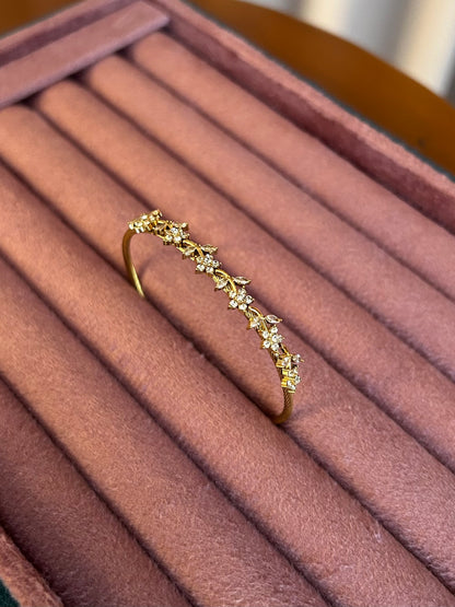 Trending Floral bangle