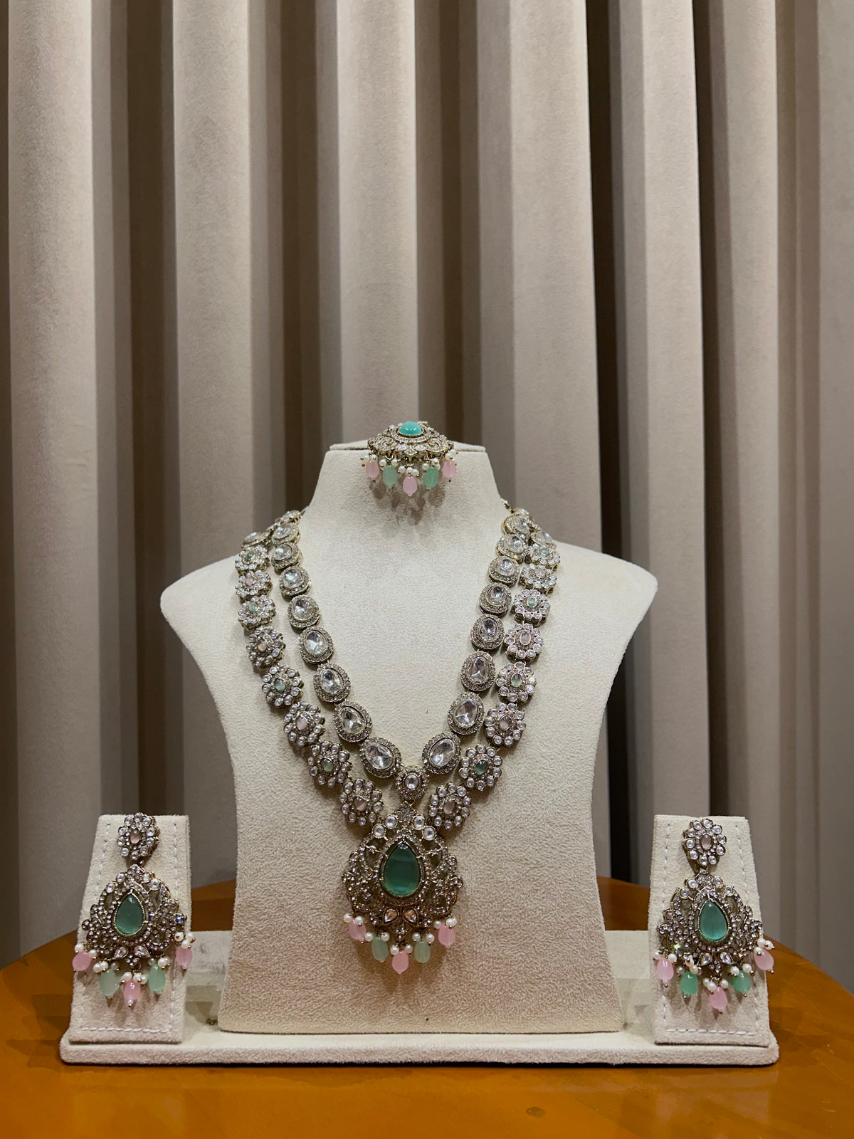 Rental jewellery