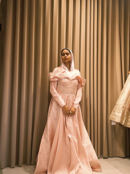 Arabic gown