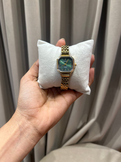 Aura watch