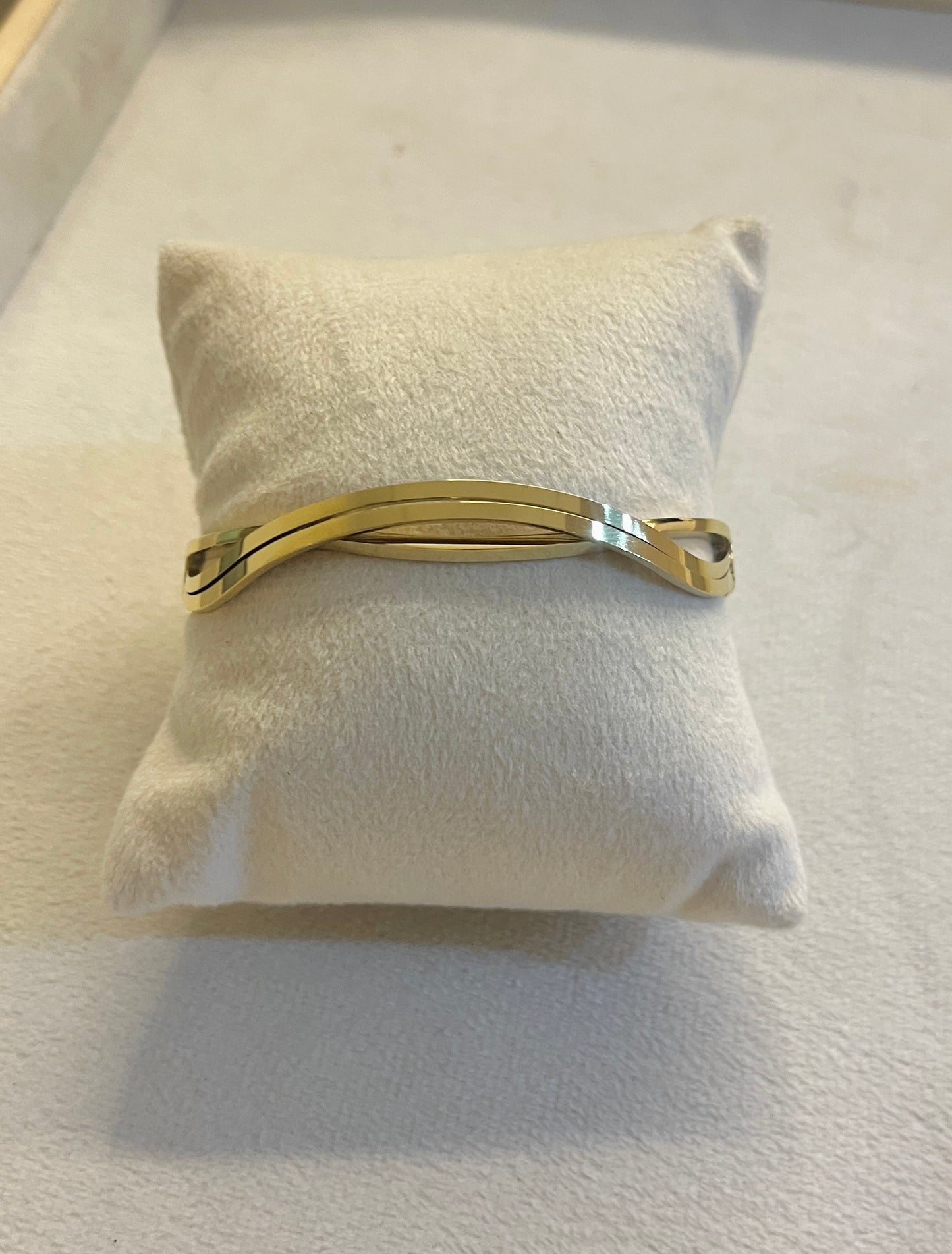 Kyra Gold Bangle Adult size