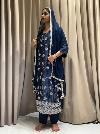 Rental dress