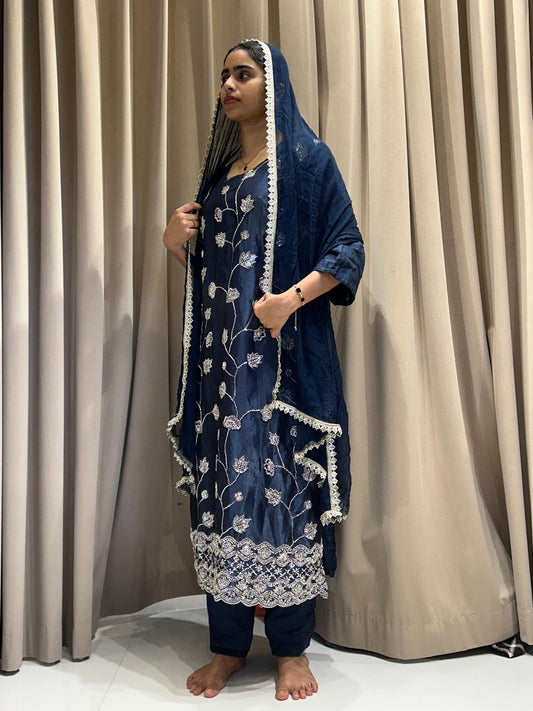 Rental dress