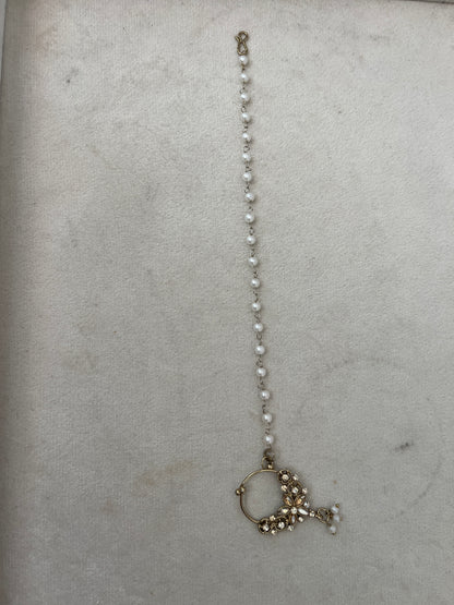 Nose pin