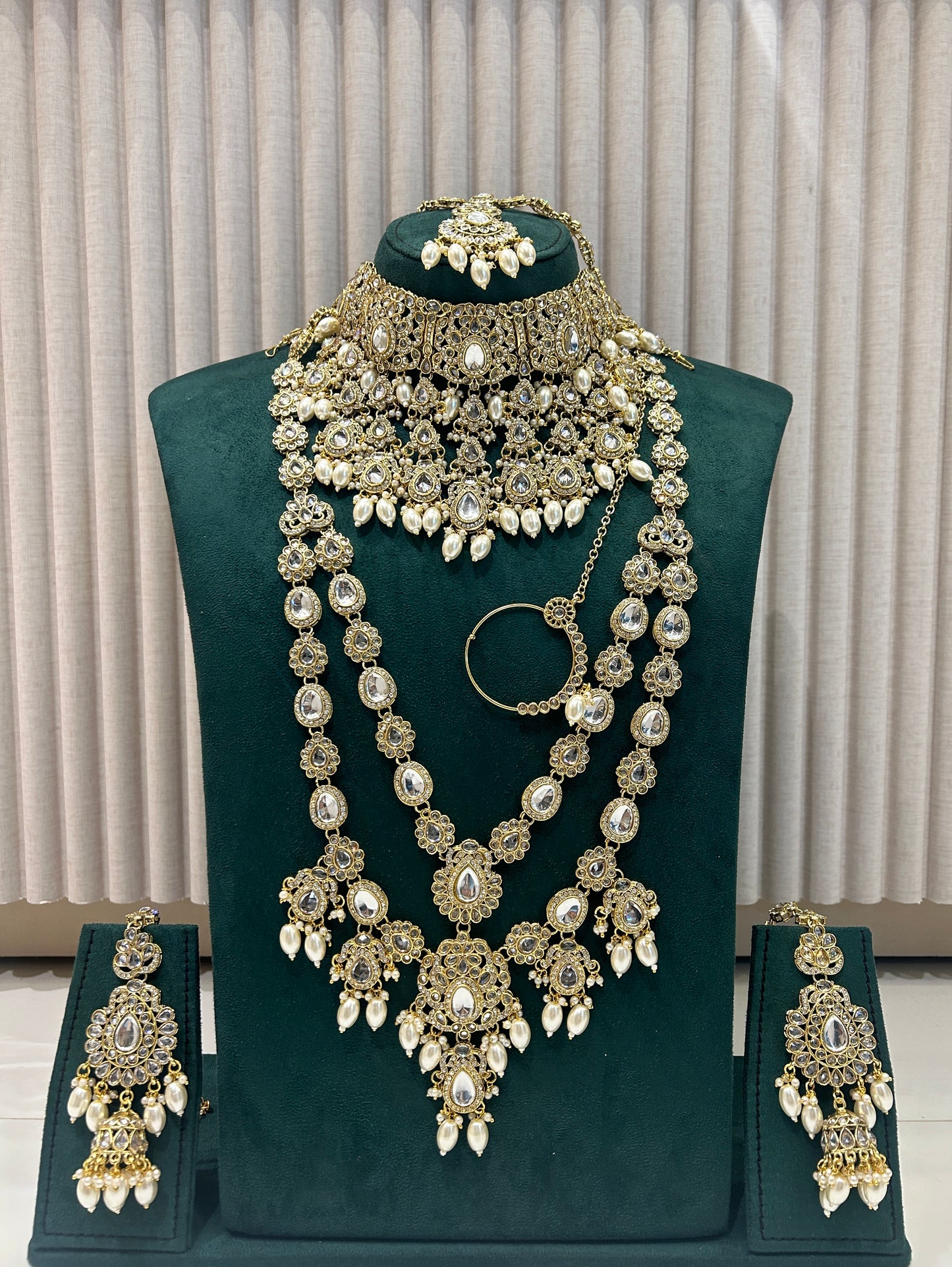 Rental Jewellery:
