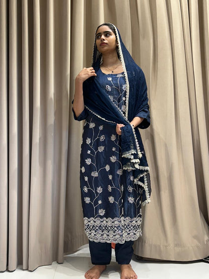 Rental dress