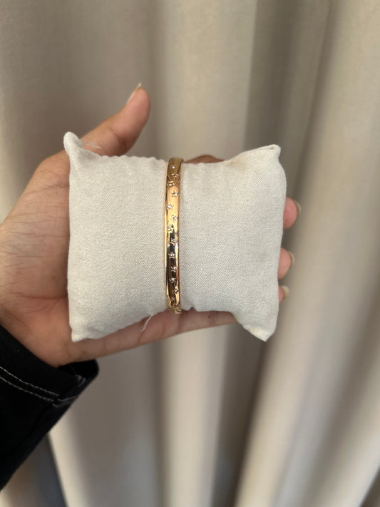 Rose gold bangle