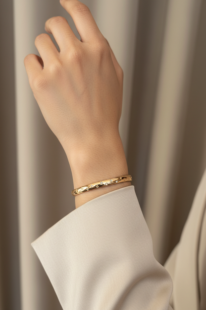 Rose gold bangle