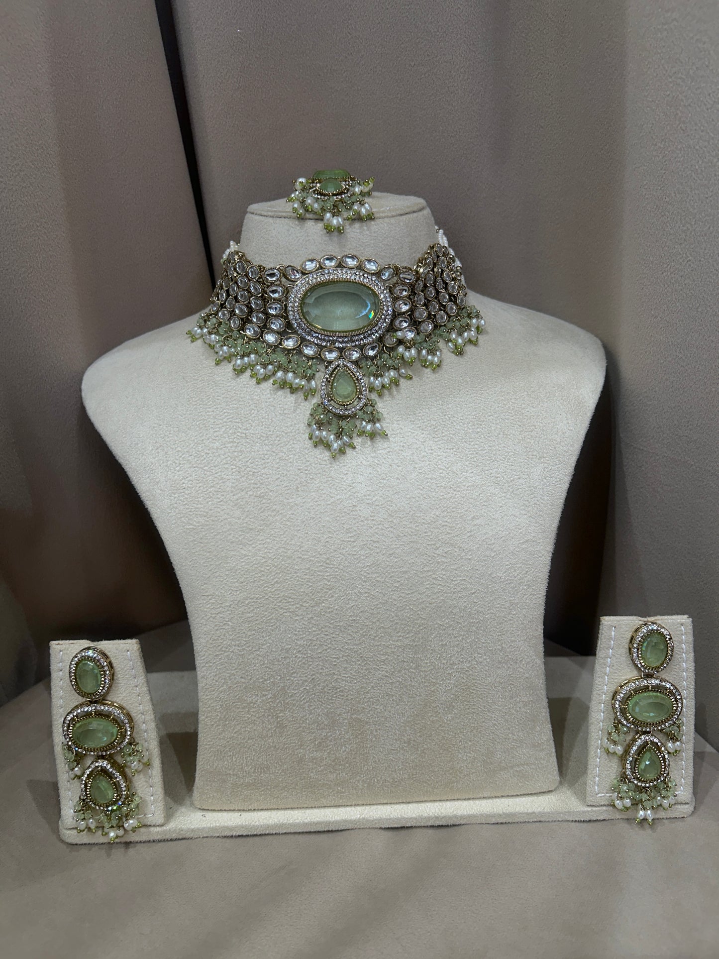 Rental jewellery