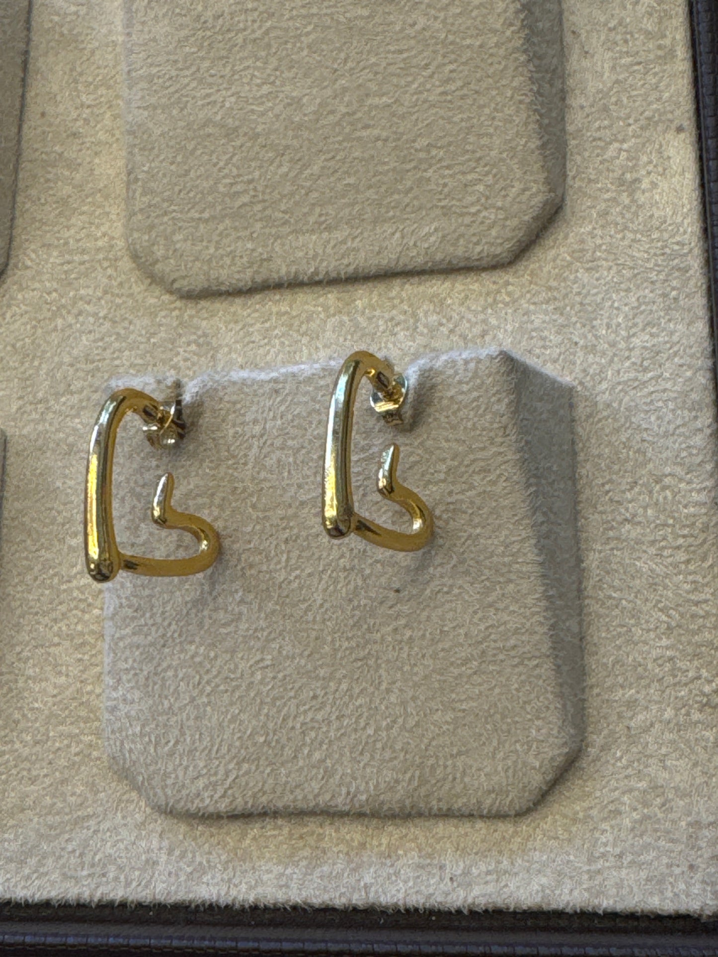 Heart earrings