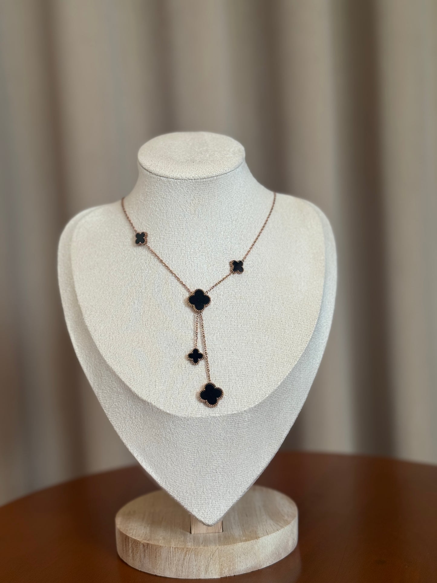 Reversible clover necklace -rose gold