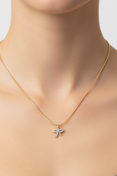 Bow necklace