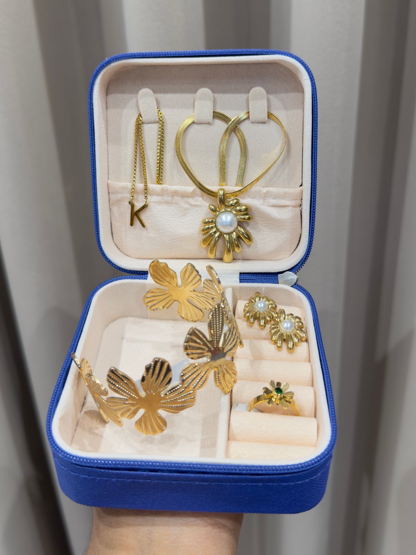 Gift box