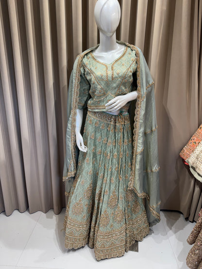 Rental dress lahanka