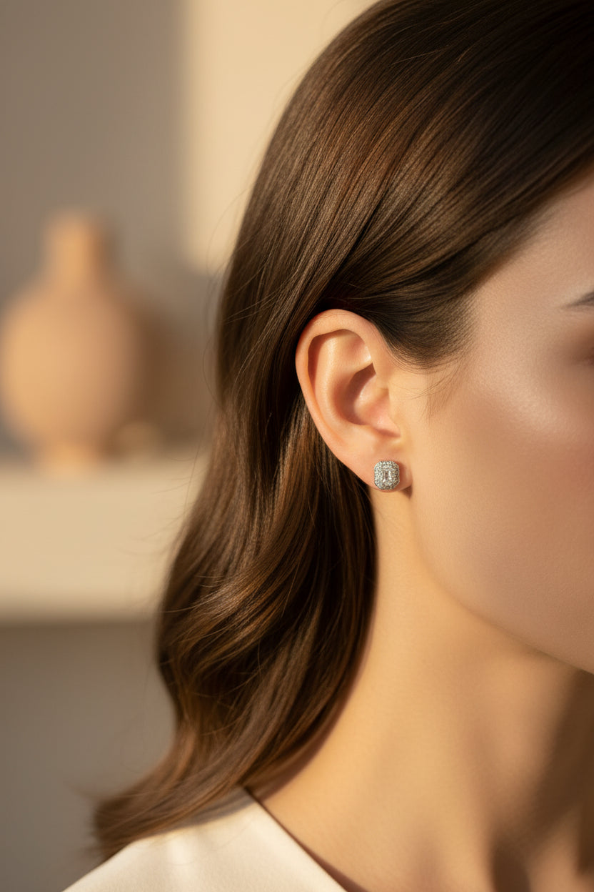 EARRING