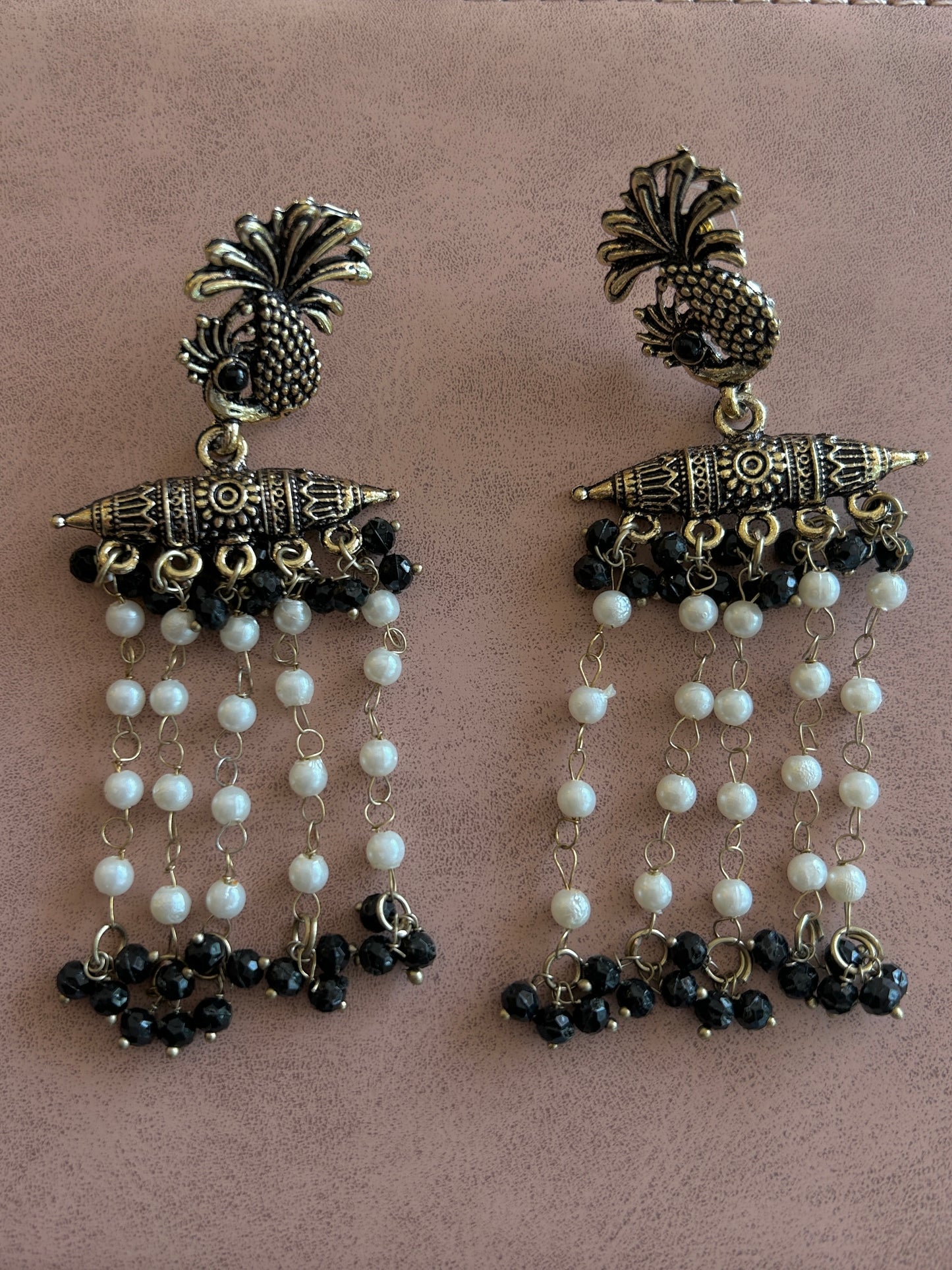 Black erring