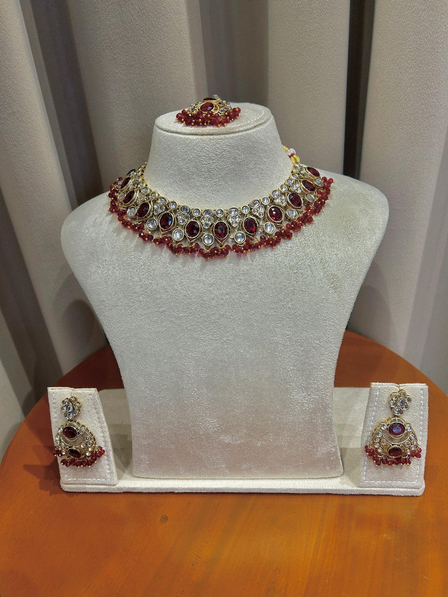 Rental jewellery