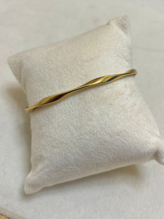 Fidha  Gold Bangle Adult size