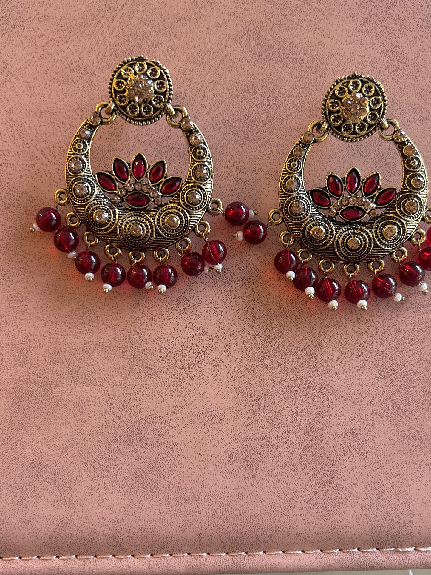 Red stone  earring