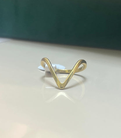 V RING GOLD