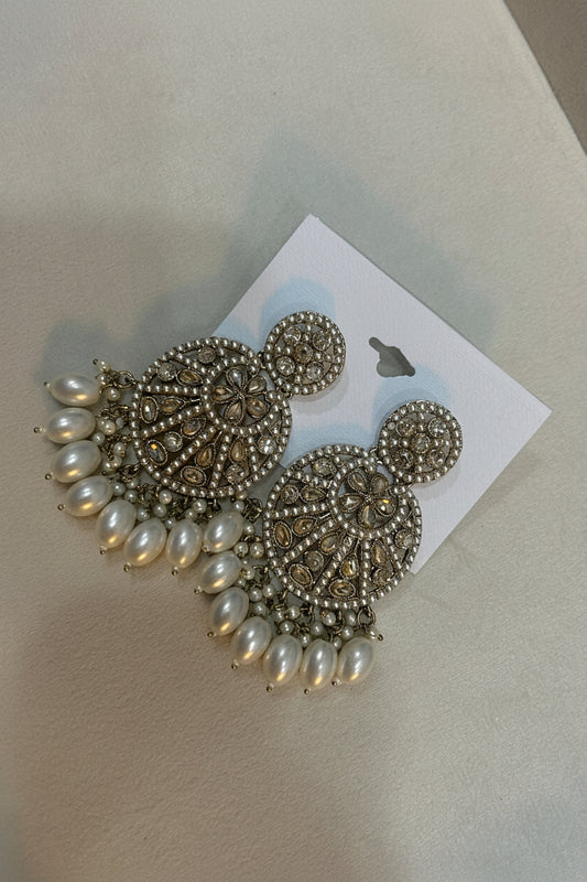 Earring