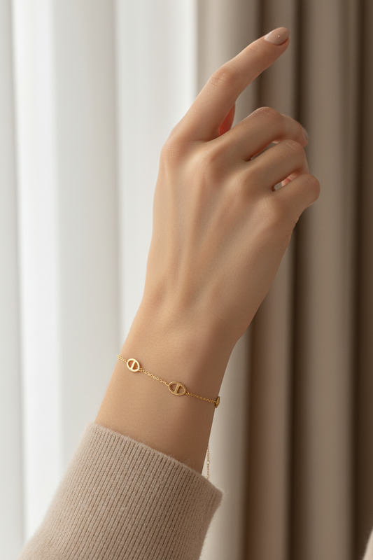 Gold Mariner Link Chain Bracelet