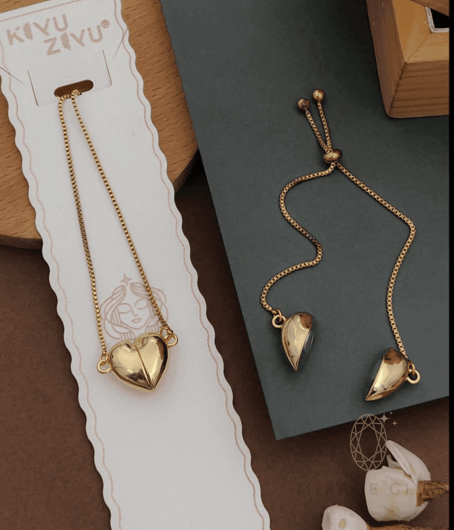 Adjustable heart bracelet with minimal design
