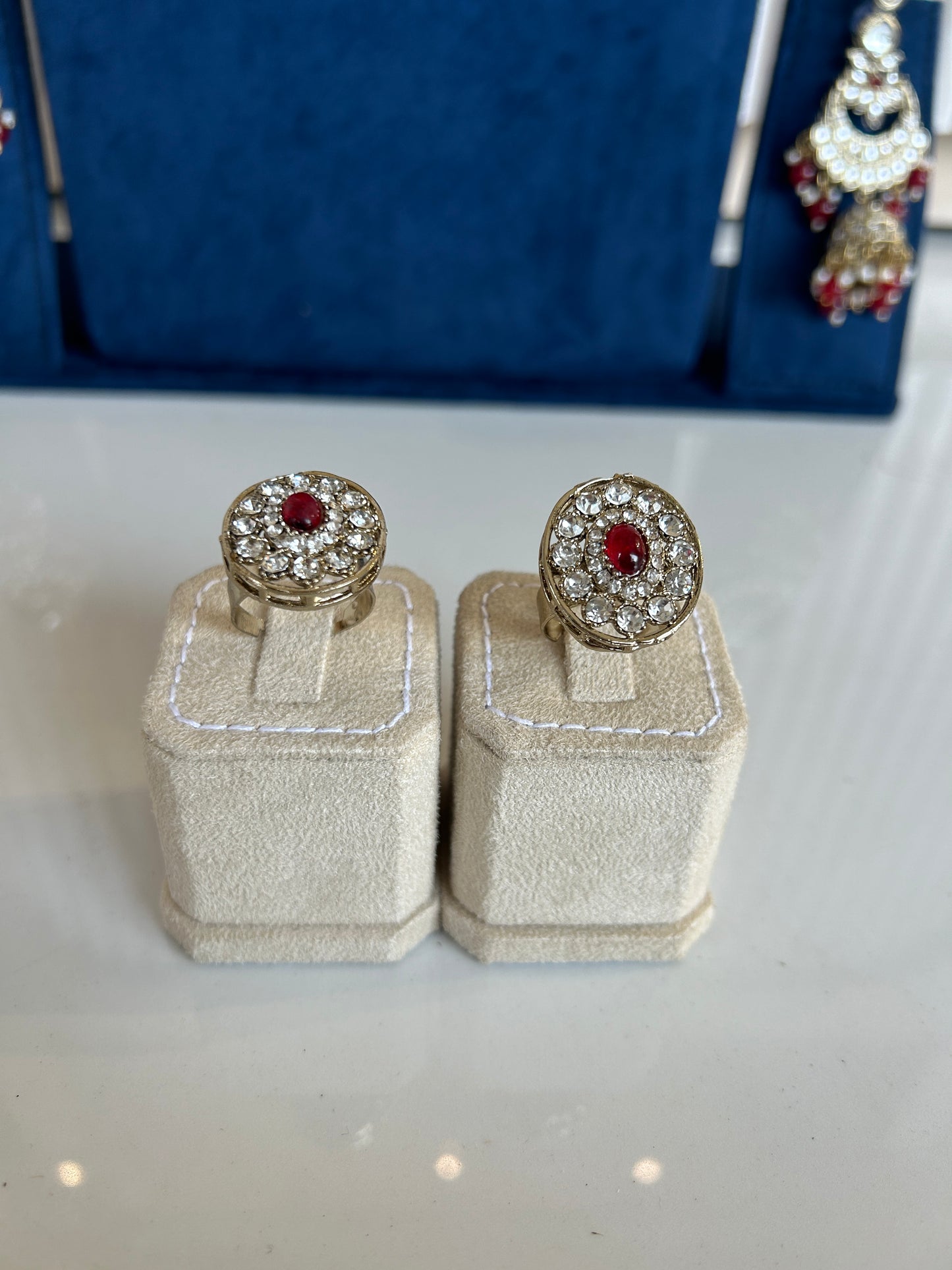 Rental Jewellery: