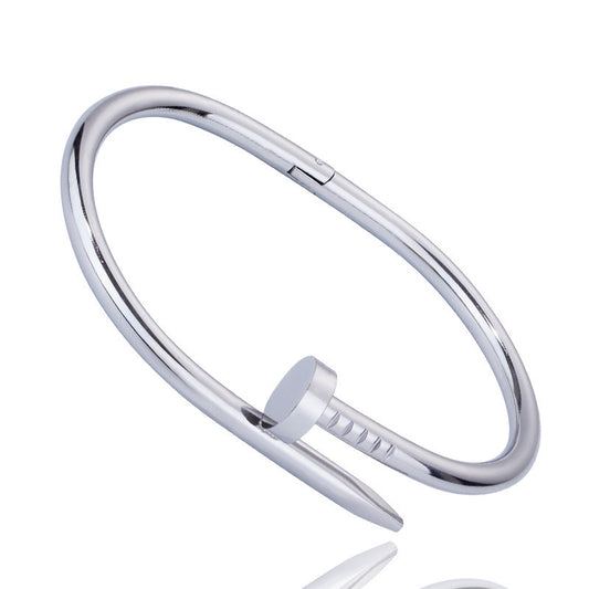 Trending Celebrity-Inspired Nail Bracelet