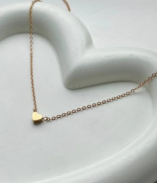 Minimal necklace